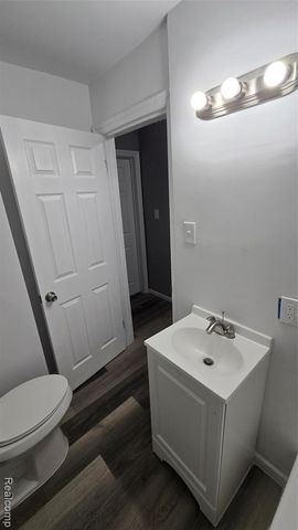 18101 Cornwall Street, Detroit, MI 48224