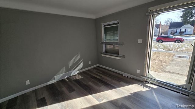 18101 Cornwall Street, Detroit, MI 48224