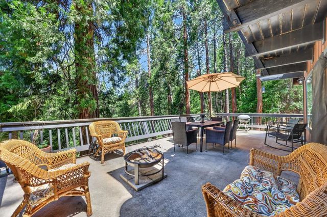 4285 Sierra Springs Dr, Pollock Pines, CA 95726