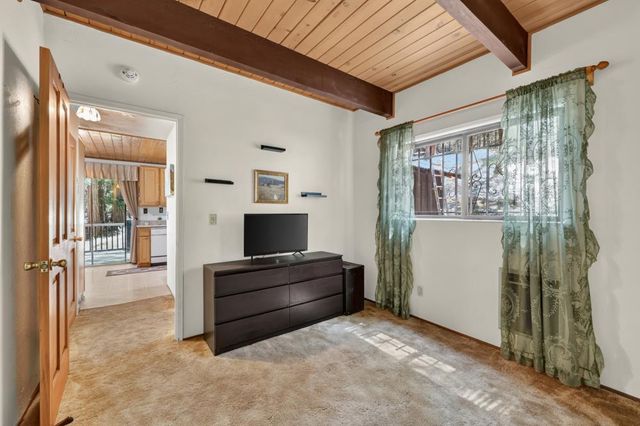 4285 Sierra Springs Dr, Pollock Pines, CA 95726