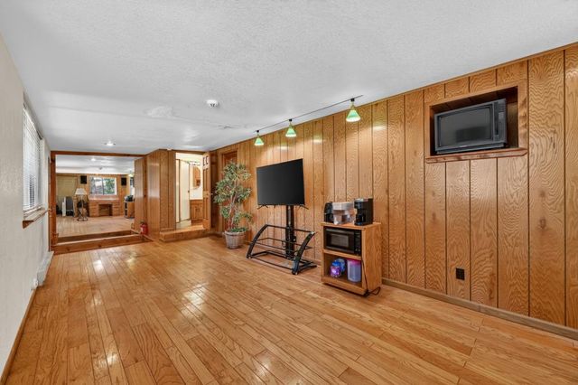4285 Sierra Springs Dr, Pollock Pines, CA 95726
