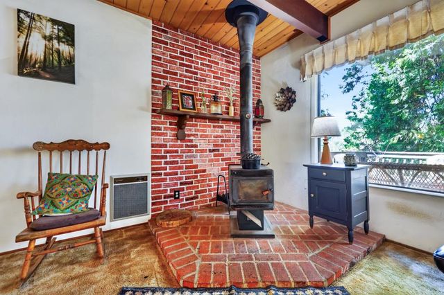 4285 Sierra Springs Dr, Pollock Pines, CA 95726