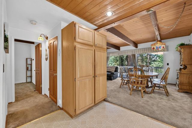 4285 Sierra Springs Dr, Pollock Pines, CA 95726