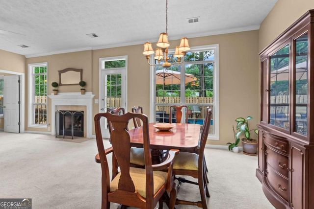 213 Colony Center Drive, Woodstock, GA 30188
