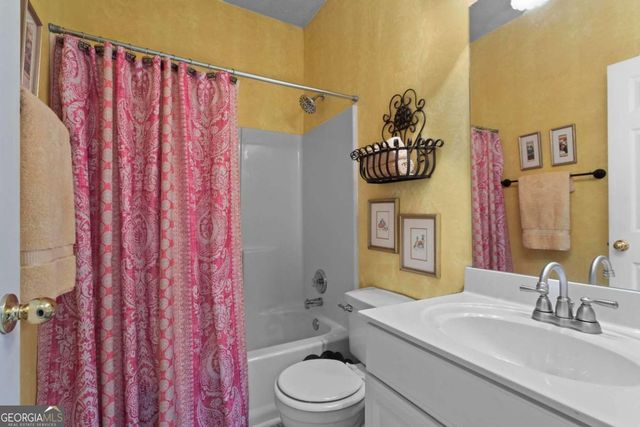 213 Colony Center Drive, Woodstock, GA 30188