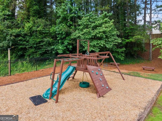 213 Colony Center Drive, Woodstock, GA 30188