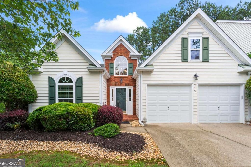 213 Colony Center Drive, Woodstock, GA 30188
