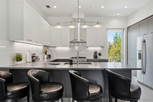 620 RAWLS AVENUE, Sarasota, FL 34236