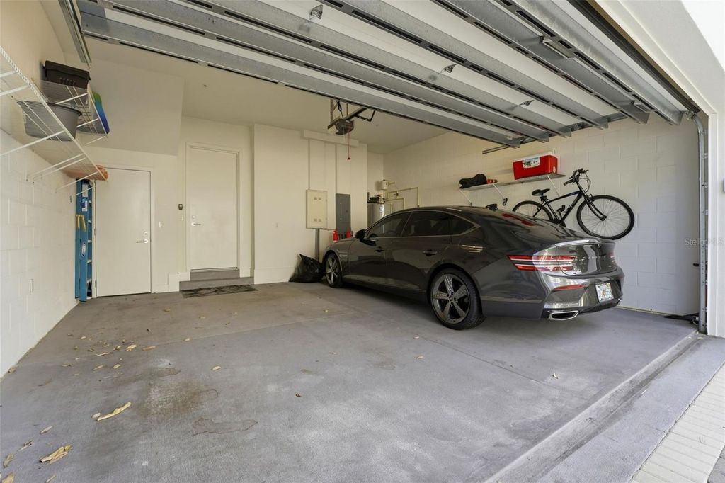 Image 40 of property listing at 620 RAWLS AVENUE, Sarasota, FL 34236