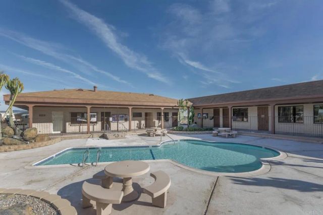 275 S Worthington SPC 48, Spring Valley, CA 91977