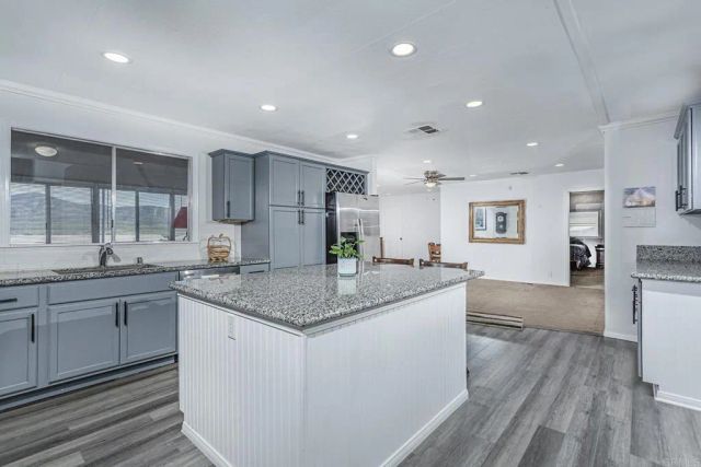 275 S Worthington SPC 48, Spring Valley, CA 91977