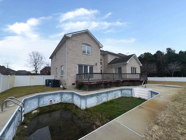 801 Dasa Leo CT, Virginia Beach, VA 23456