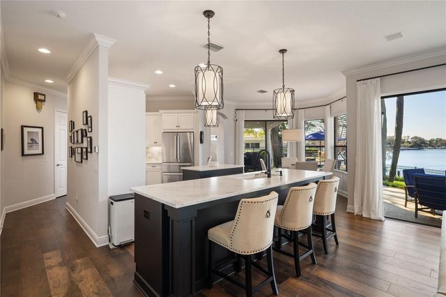 3598 10TH STREET NE, St Petersburg, FL 33704