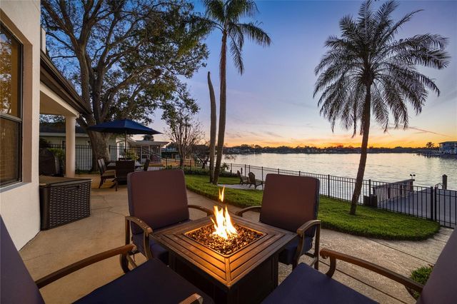 3598 10TH STREET NE, St Petersburg, FL 33704