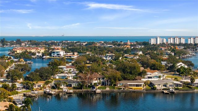 3598 10TH STREET NE, St Petersburg, FL 33704