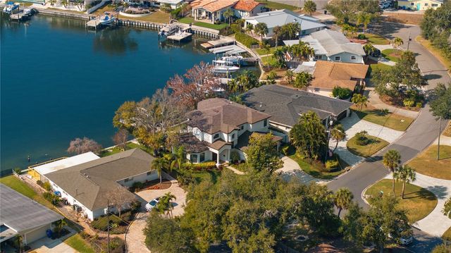 3598 10TH STREET NE, St Petersburg, FL 33704