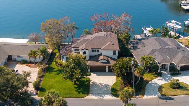 3598 10TH STREET NE, St Petersburg, FL 33704