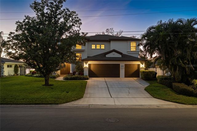 3598 10TH STREET NE, St Petersburg, FL 33704