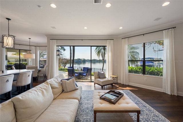 3598 10TH STREET NE, St Petersburg, FL 33704