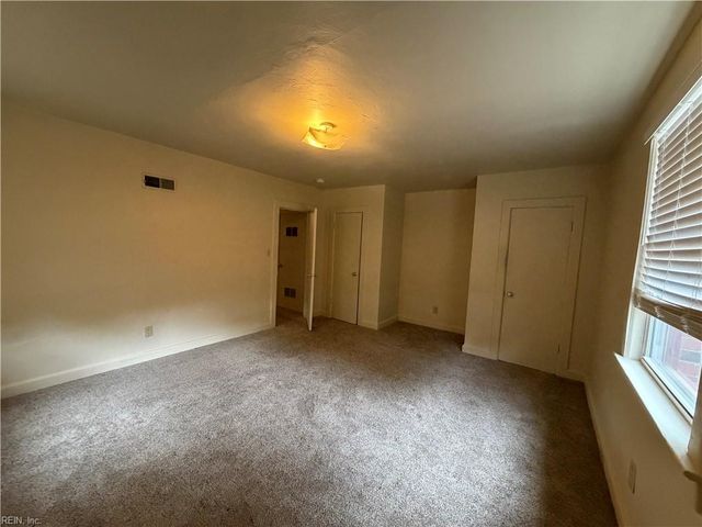 114 Tyler Cres E Apt 8, Portsmouth, VA 23707