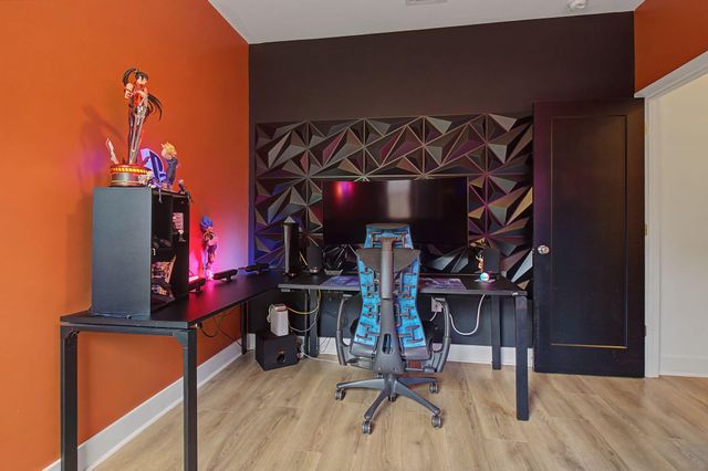 197 W 1st Avenue, Crestview, FL 32536