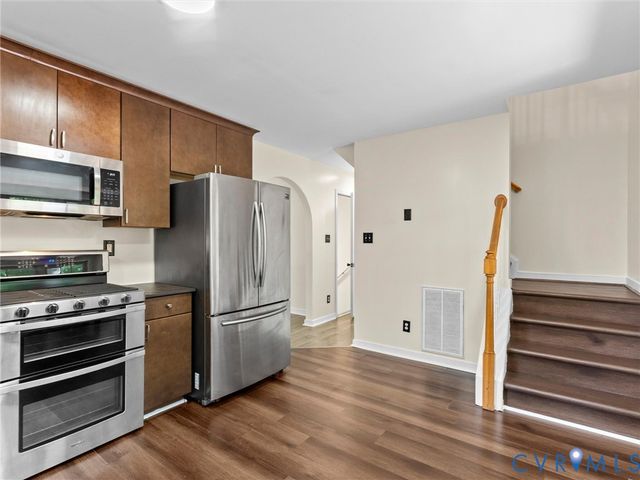 7405 Kentucky Derby Dr, Midlothian, VA 23112