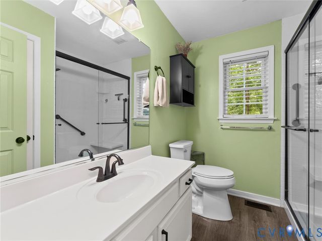 7405 Kentucky Derby Dr, Midlothian, VA 23112