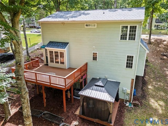7405 Kentucky Derby Dr, Midlothian, VA 23112