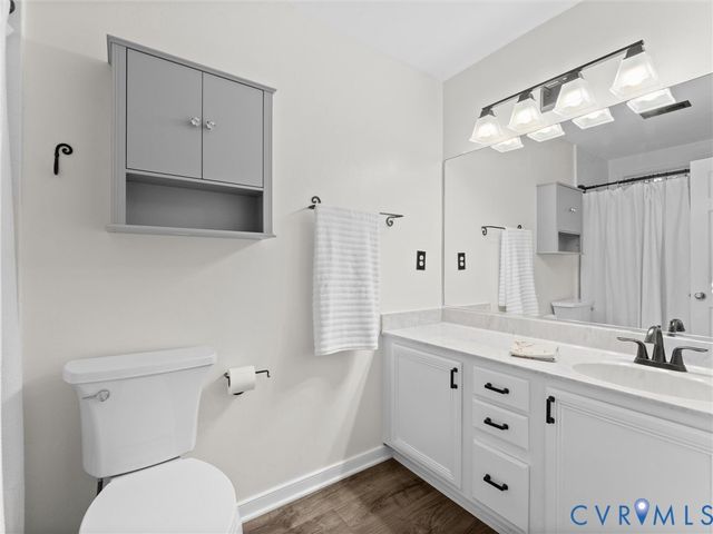 7405 Kentucky Derby Dr, Midlothian, VA 23112