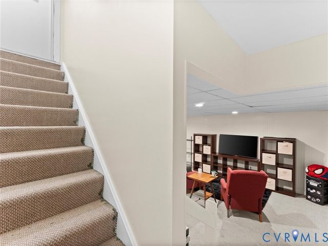 7405 Kentucky Derby Dr, Midlothian, VA 23112
