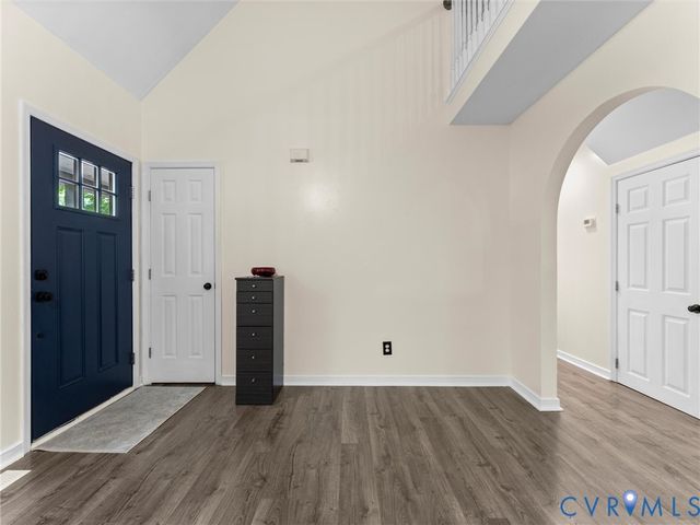 7405 Kentucky Derby Dr, Midlothian, VA 23112
