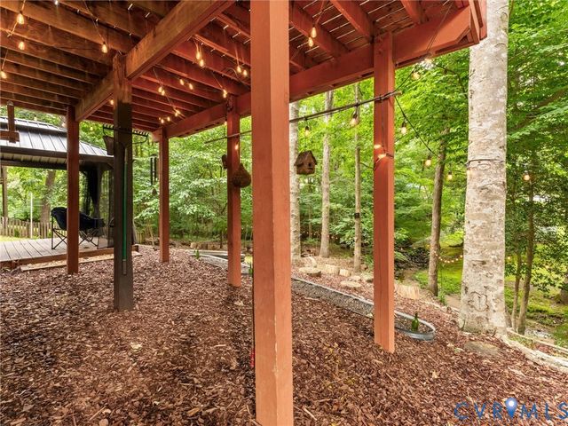 7405 Kentucky Derby Dr, Midlothian, VA 23112