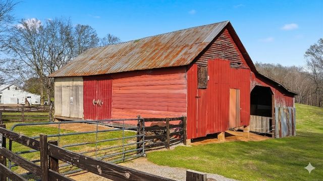 2830 Lockertsville Rd, Ashland City, TN 37015