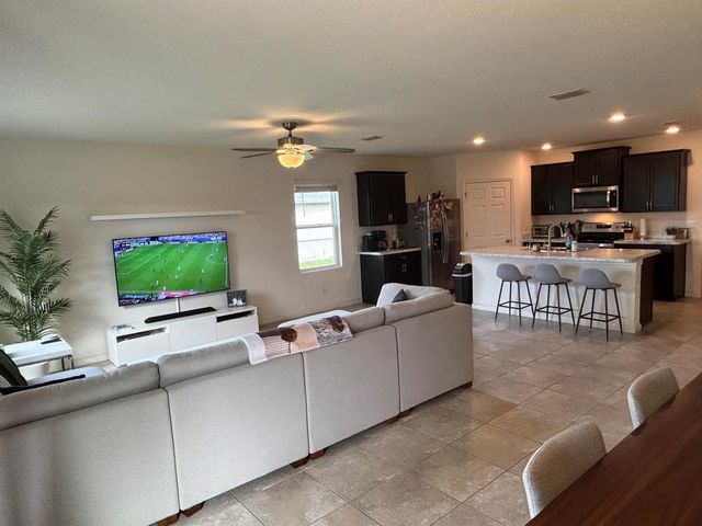 1169 SW Hunnicut Avenue, Port St. Lucie, FL 34953