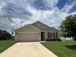 1169 SW Hunnicut Avenue, Port St. Lucie, FL 34953