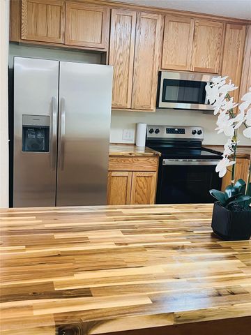 910 Russell Avenue, Lufkin, TX 75904