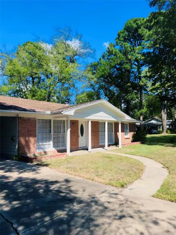 910 Russell Avenue, Lufkin, TX 75904