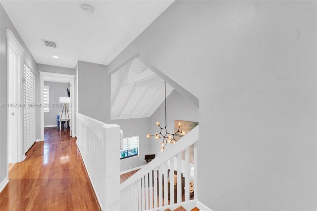 678 NE 1st St, Dania Beach, FL 33004