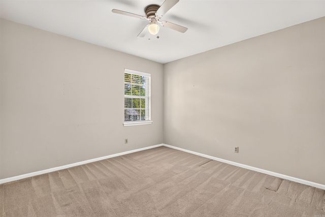 26 Queenspark Road, Little Rock, AR 72227