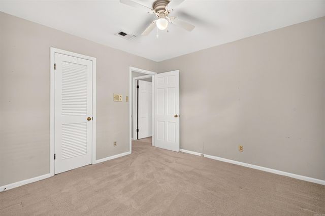 26 Queenspark Road, Little Rock, AR 72227