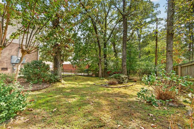 26 Queenspark Road, Little Rock, AR 72227
