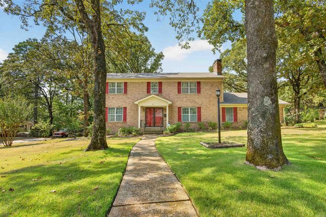 26 Queenspark Road, Little Rock, AR 72227