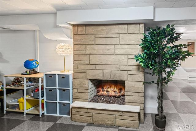 2 Fieldcrest Drive, Collinsville, IL 62234