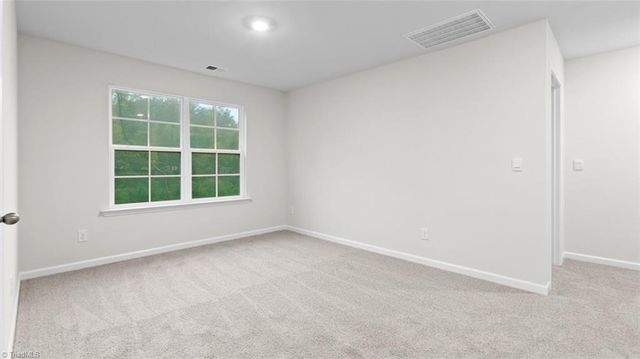 3002 Middle Creek Lane, Greensboro, NC 27405