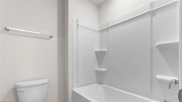 3002 Middle Creek Lane, Greensboro, NC 27405