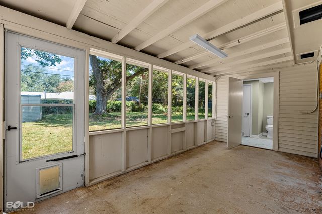 252 Southfield Road, Shreveport, LA 71105