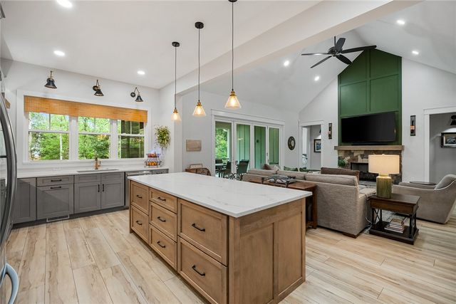105 Chasewater Drive, Anderson, SC 29621