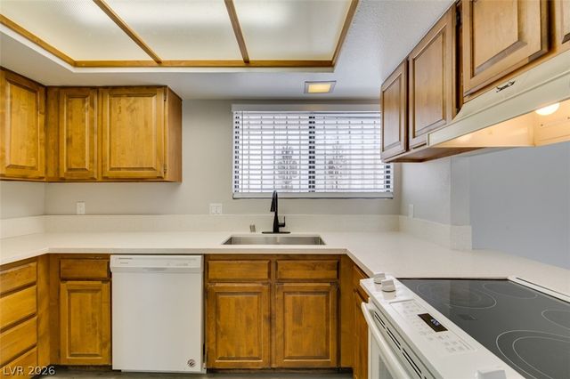 3355 Racquet Street, Las Vegas, NV 89121