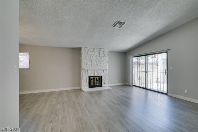 3355 Racquet Street, Las Vegas, NV 89121