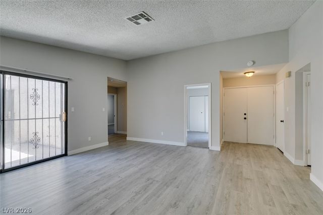 3355 Racquet Street, Las Vegas, NV 89121